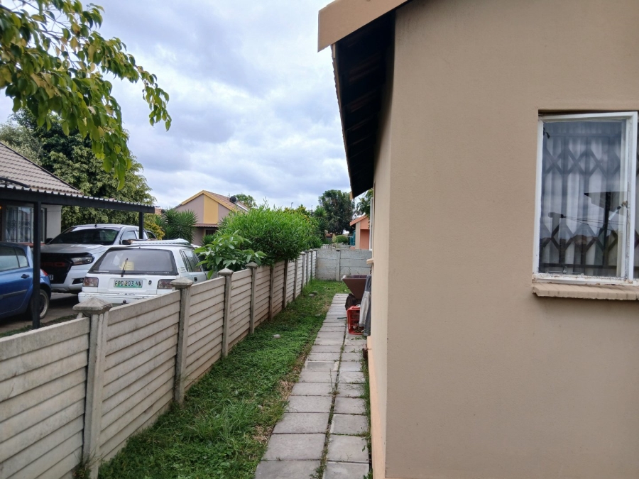 3 Bedroom Property for Sale in Freedom Park A North West